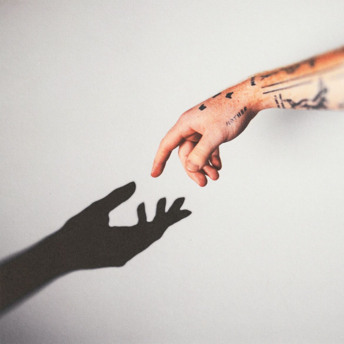 The Rise of Alex Warren in the Digital World