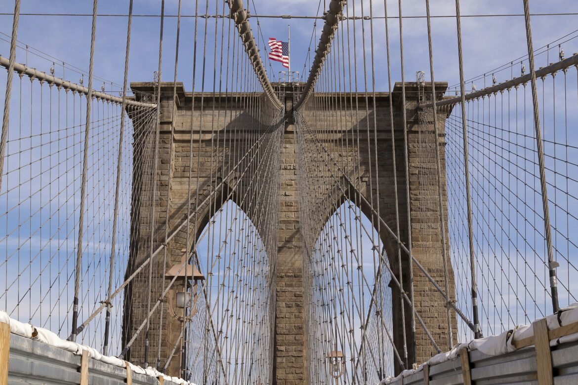 The Historic Significance of the Brooklyn Bridge