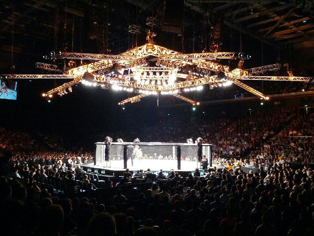Exploring the UFC Octagon: The Heart of Mixed Martial Arts