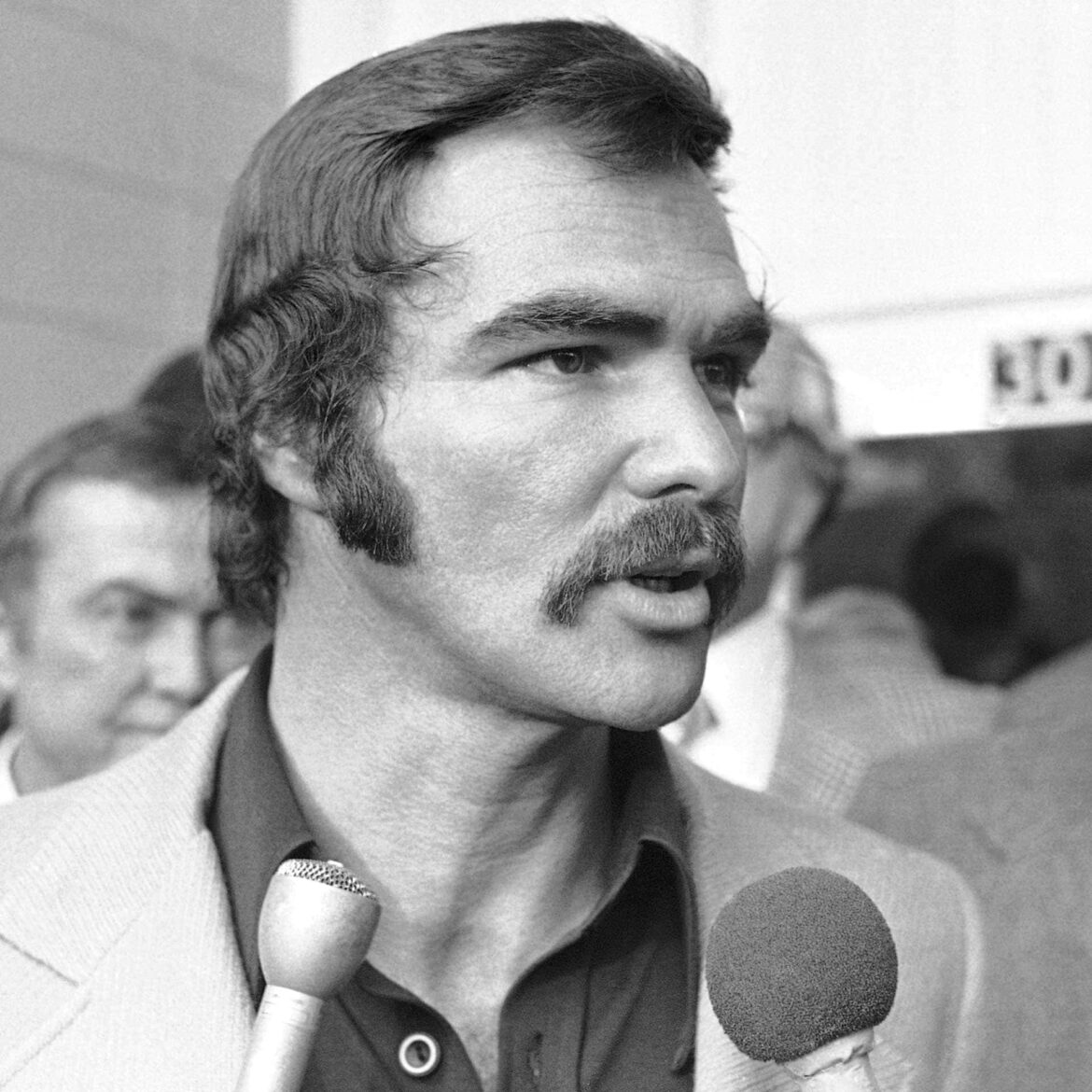 The Legacy of Burt Reynolds: Hollywood’s Charming Icon