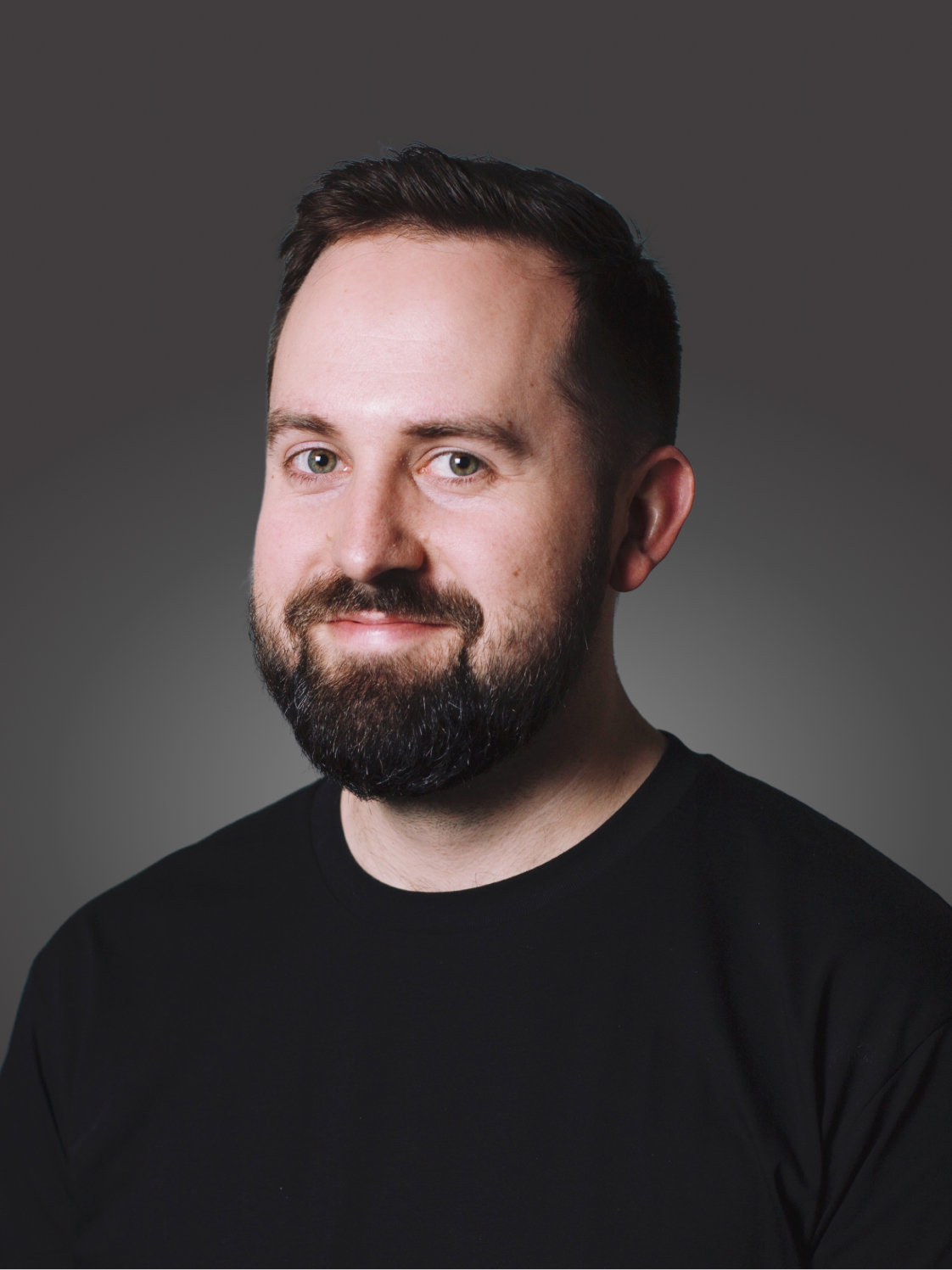 Dan Thomas: Championing Contemporary Issues