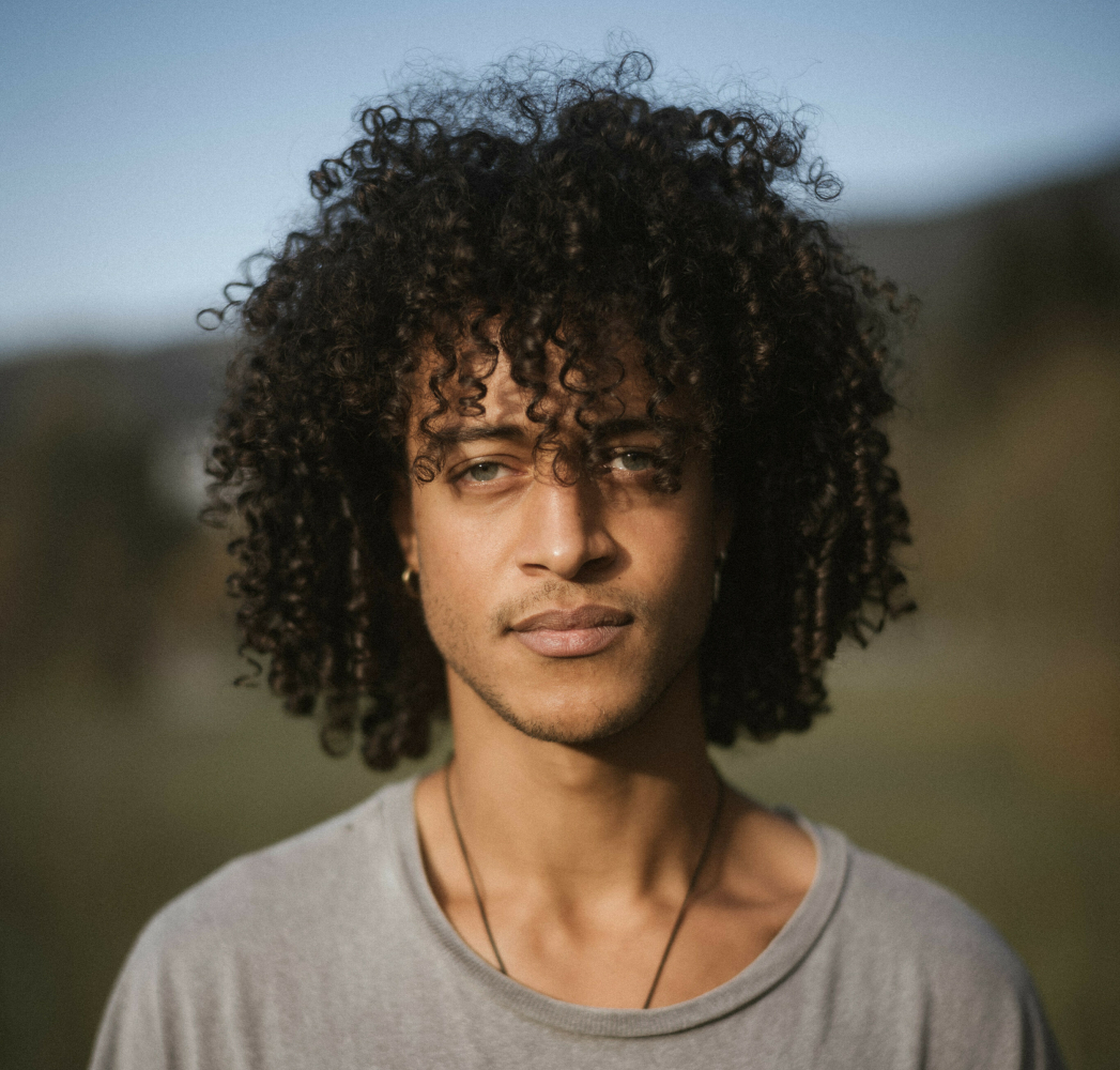 Dennis Geiger: The Young Midfielder Captivating Fans