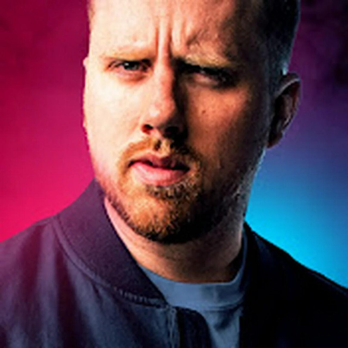 Exploring the Impact of Elijah Schaffer in Political Commentary