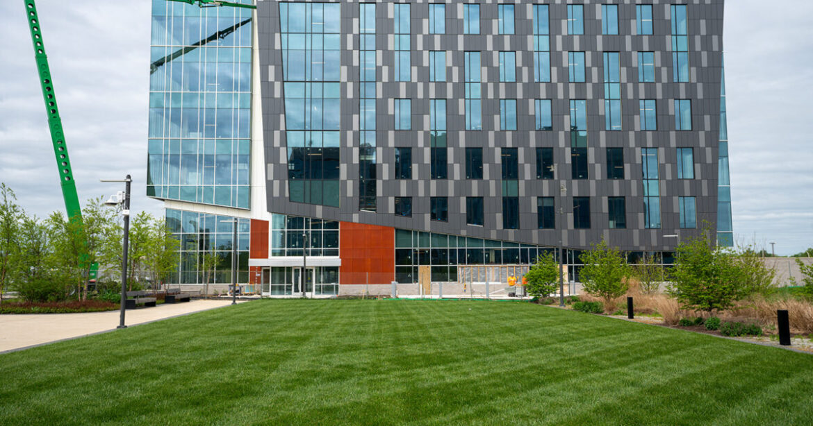 The Impact of Fintech Innovation on the Financial Sector