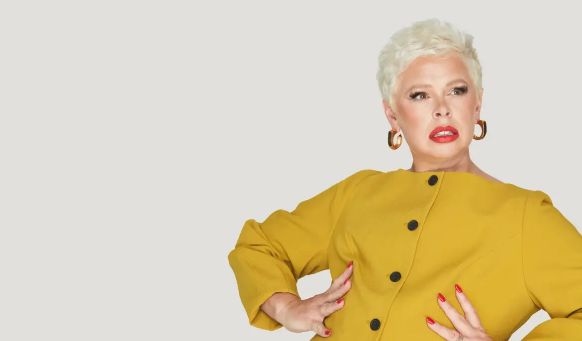 Meet Laura Smyth: A Rising Star in Comedy