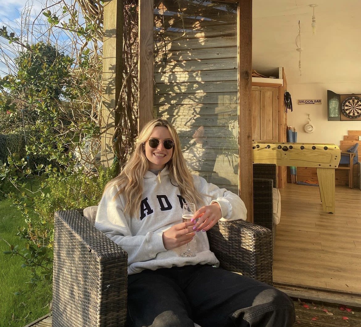 Lauren Bell: The Emerging Talent in Women’s Cricket