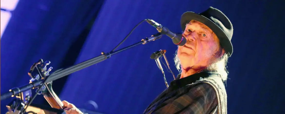 Neil Young: Celebrating a Musical Icon on Tour in 2023