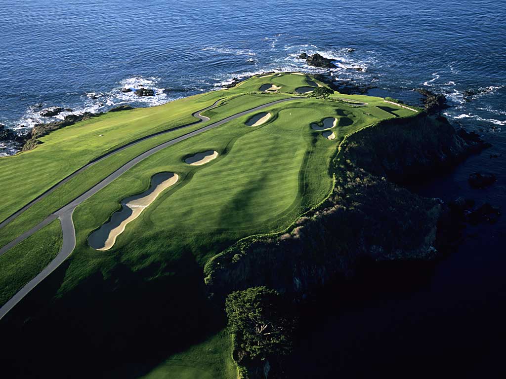 The Allure of Pebble Beach: A Unique Coastal Experience