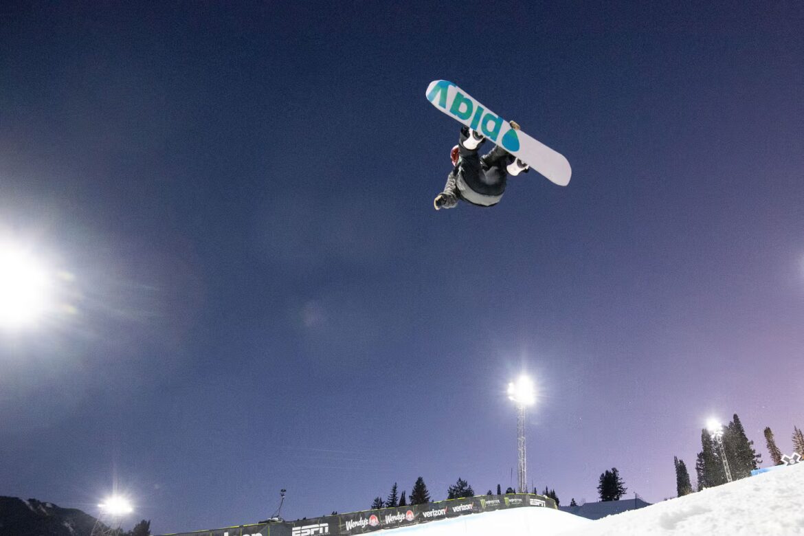 Exploring the Achievements of Queralt Castellet in Snowboarding