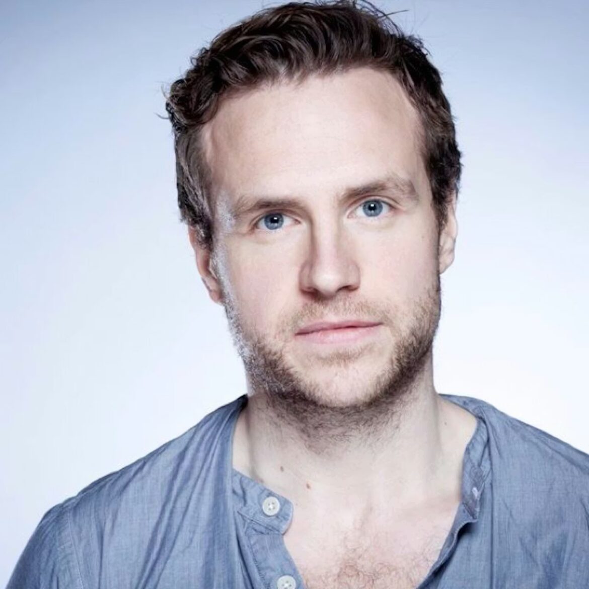 Rafe Spall: A Talented British Actor on the Rise