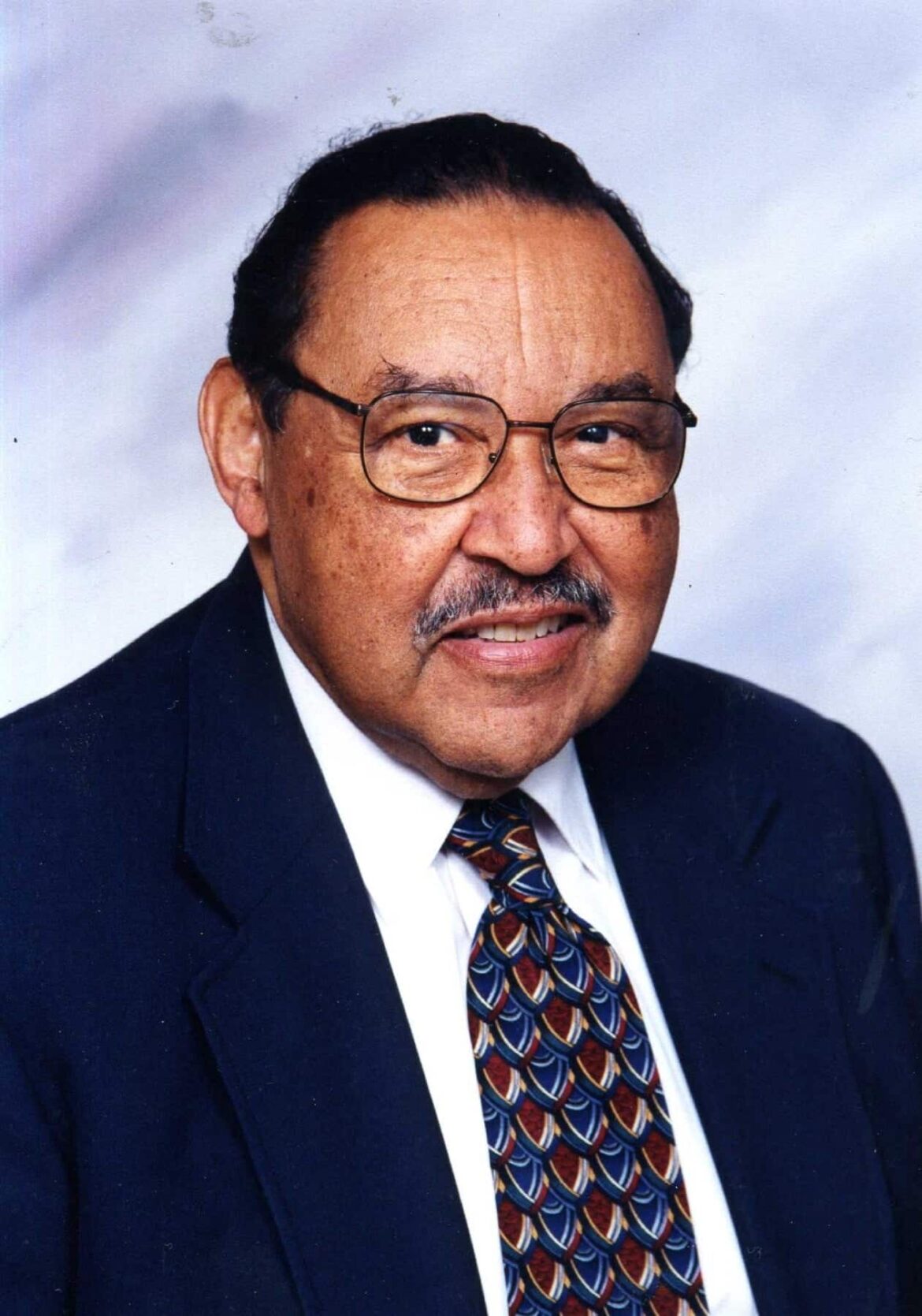 Exploring the Controversial Legacy of Robert Maxwell