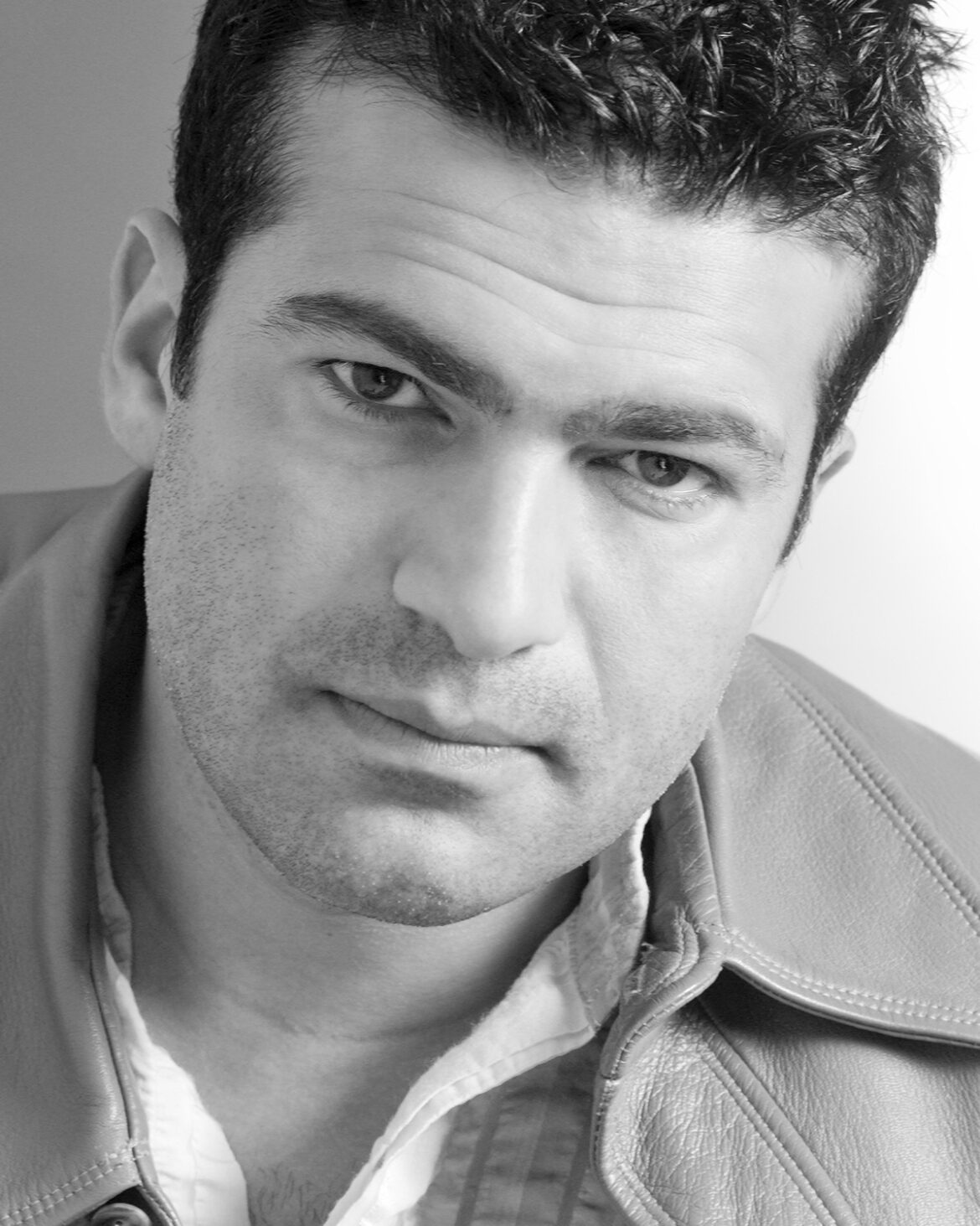 The Journey of Tamer Hassan in the Entertainment Industry