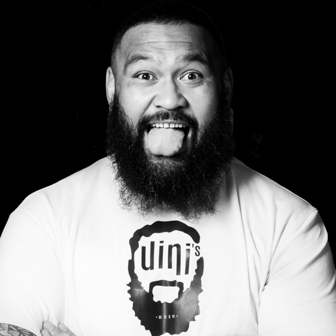 Uini Atonio: A Rising Star in Rugby Union