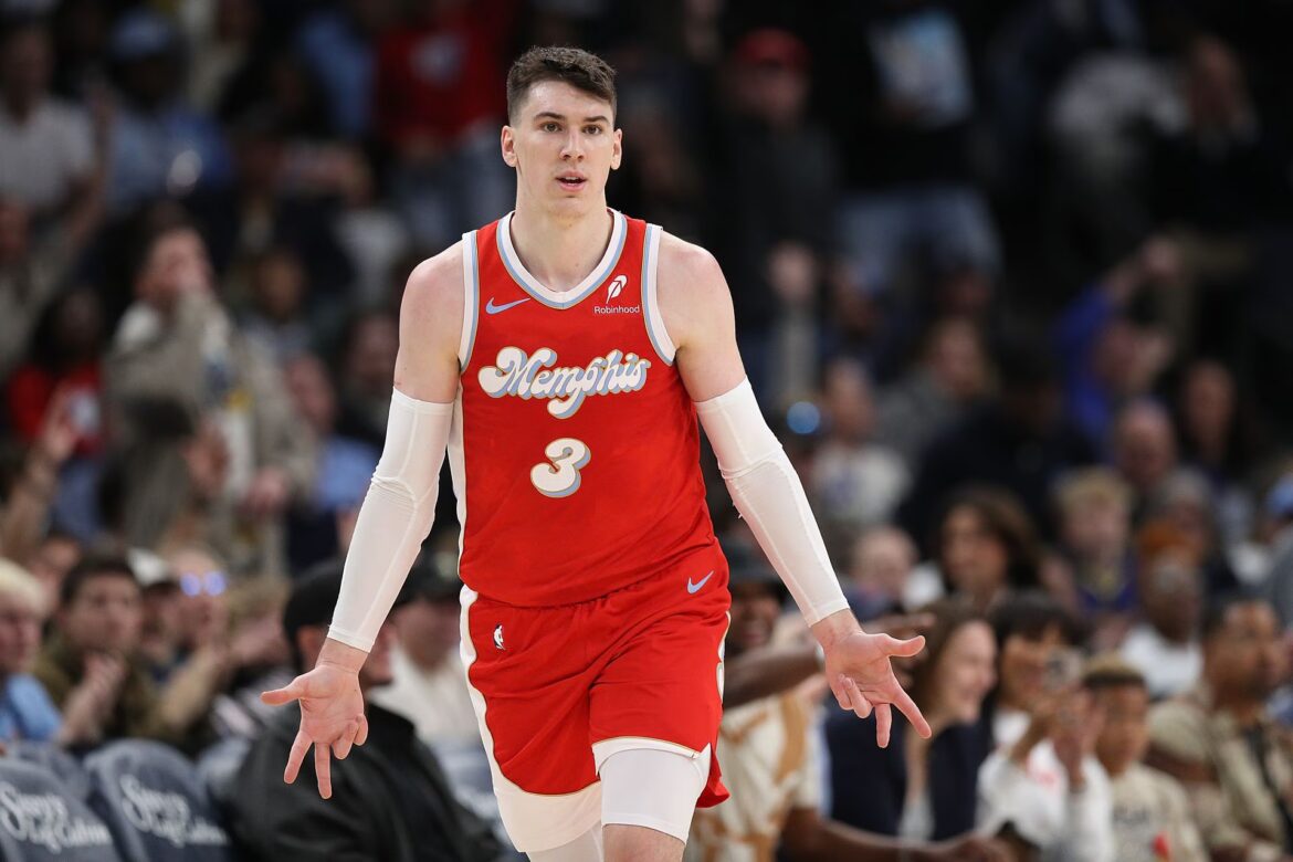 Warriors vs Grizzlies: A Closer Look at the Latest Clash