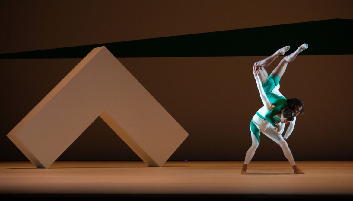 The Creative Reality of Wayne McGregor in Contemporary Dance