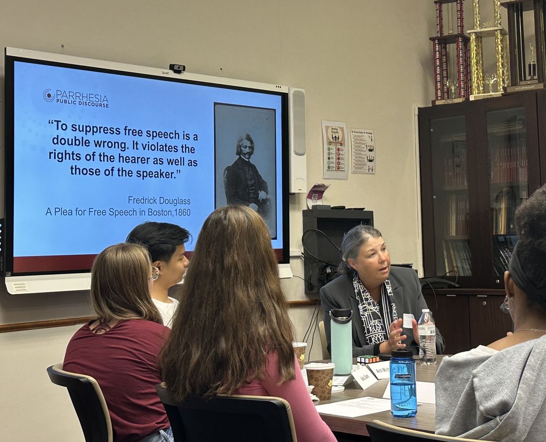 Yu Seung-Eun: The K-Pop Sensation Taking 2023 by Storm