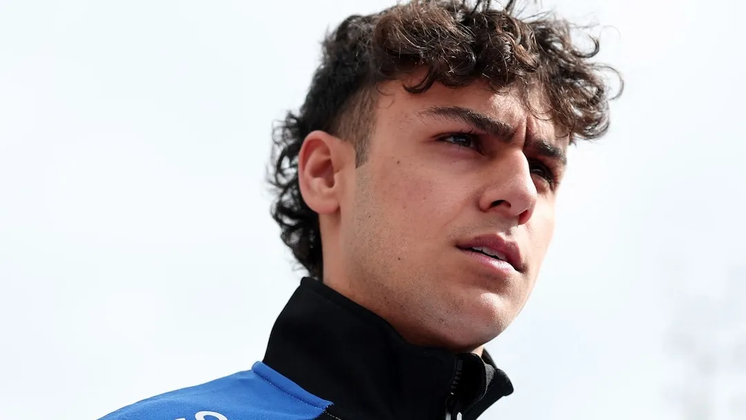 Arvid lindblad makes impressive debut at the australian grand prix