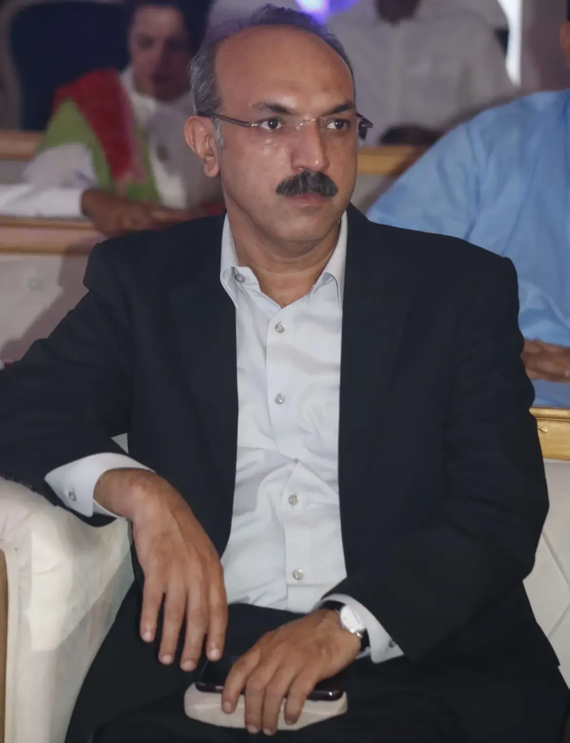 Azam Khan’s Performance in PSL 2026: A Mixed Start for Karachi Kings