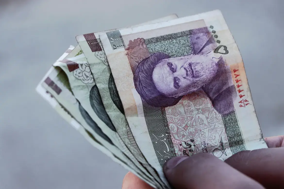 Iran Currency: Market Instability Amid Geopolitical Tensions