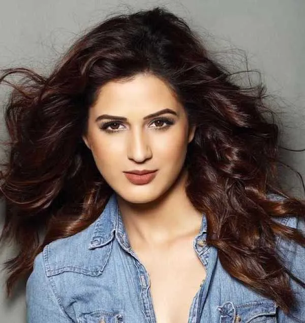 Isha Rikhi Age: What We Know About the Punjabi Actress and Her Recent Marriage