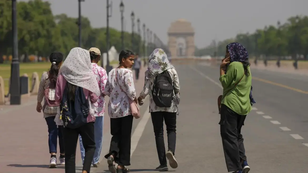 Temperature Records Broken in Delhi