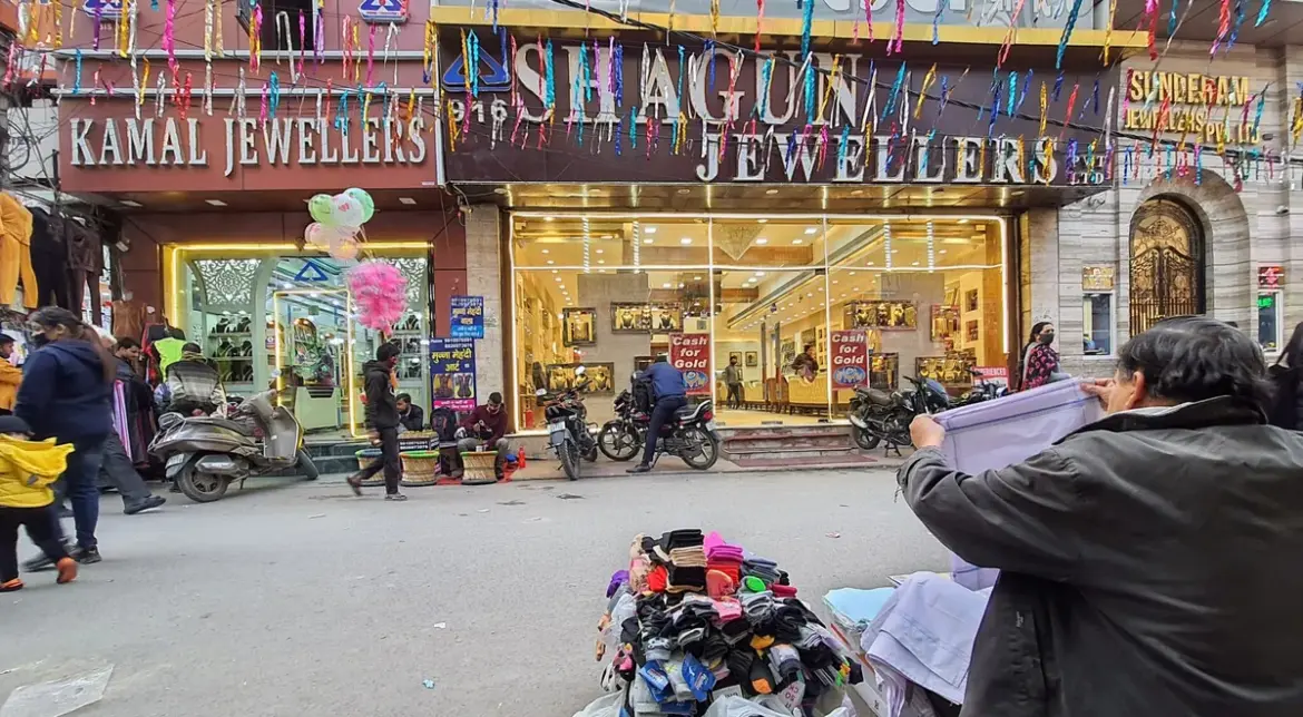 Uttam nagar violence escalates after tragic death