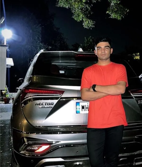 Danish Malewar Makes IPL Debut for Mumbai Indians