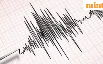 earthquake in delhi just now — IN news