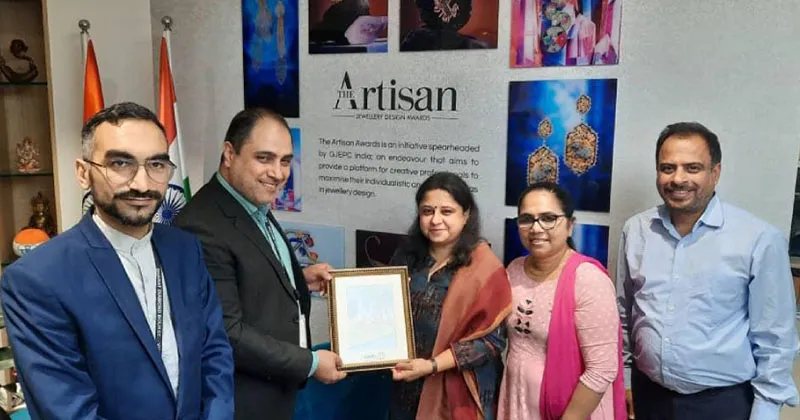 Iran: Escalating Tensions: ‘s Standoff in the Strait of Hormuz