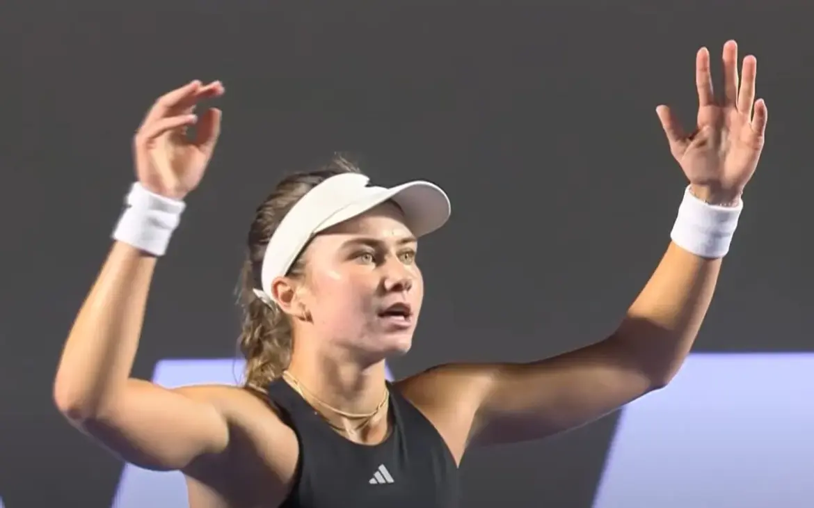 Iva Jovic: Rising Star in American Tennis