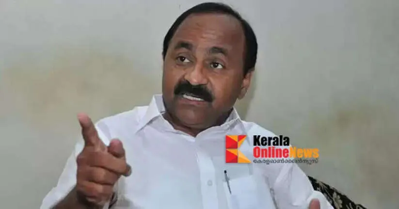 വി.ഡി. സതീശന്: V.D. Satheesan Faces Harsh Criticism from M.M. Mani