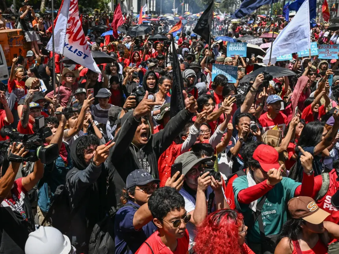 Labour Day USA: Workers Over Billionaires