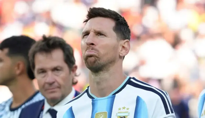 Lionel Messi thanks Argentina, says pain from loss 'immense'