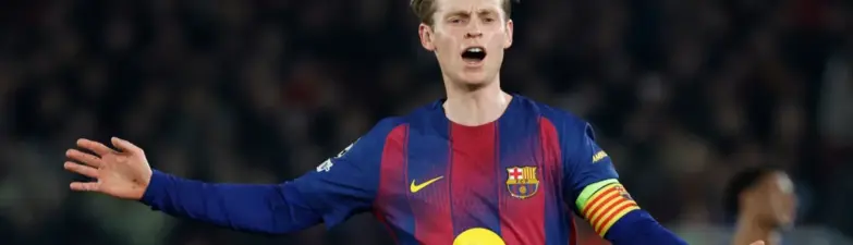 Barcelona growing frustrated with Frenkie de Jong as midfielder continues to reject surgery on foot injury - Goal.com